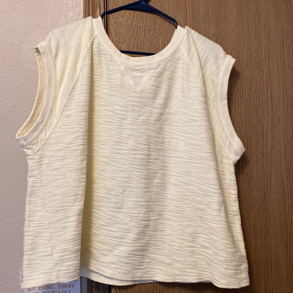 Universal Thread Sweater Vest